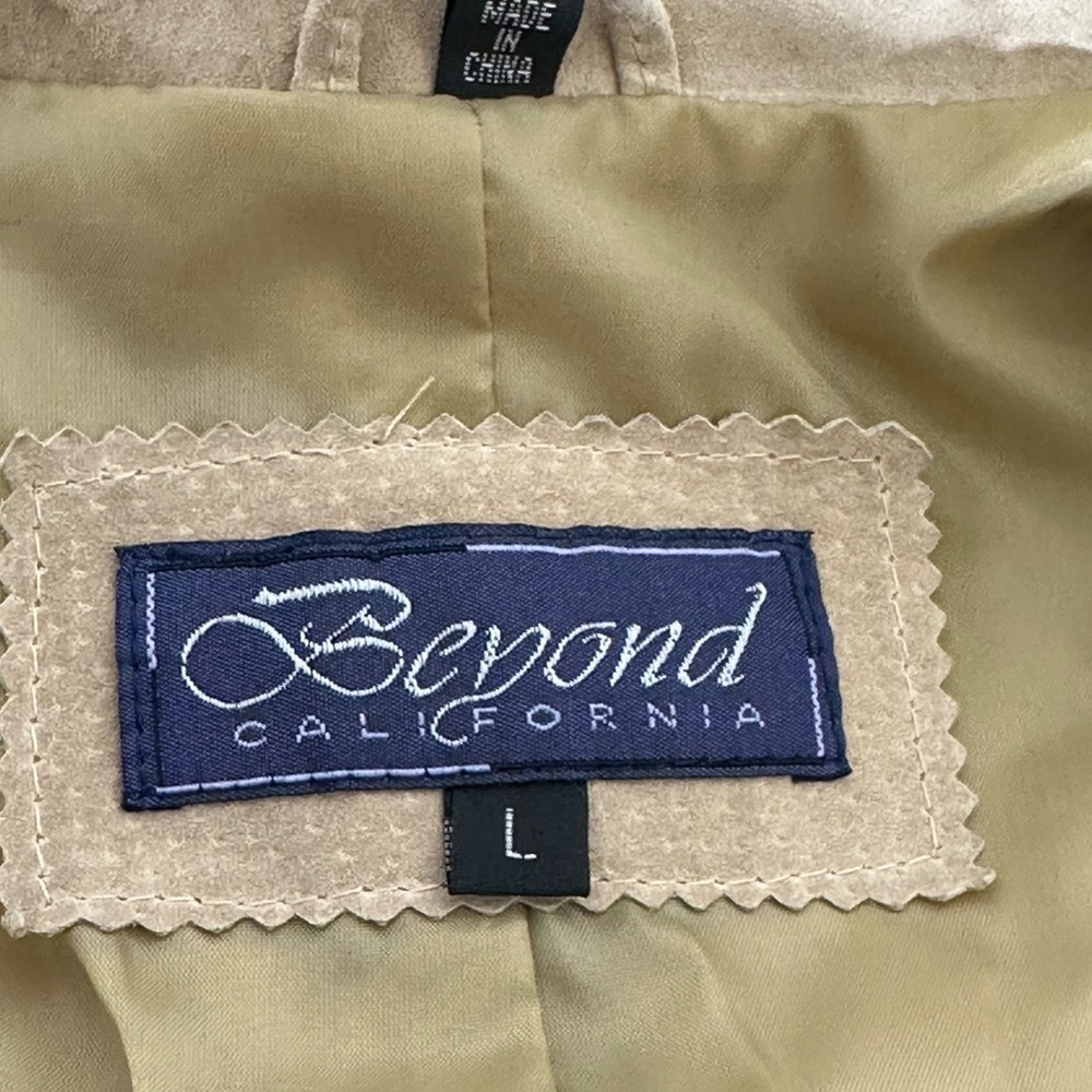 60’s SUEDE PATCHWORK Stylish Beige Women's Trench Coat like new beautiful Size L - Picture 11 of 13